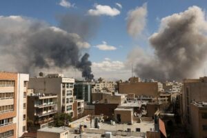 EUA anuncia negociações sobre a guerra com o Irã. Teerã nega