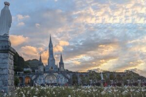 Educação, abusos e liturgia: as recomendações do Papa aos bispos franceses