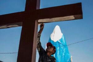 A Igreja no mundo: cresce o número de católicos na África