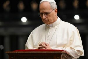 Vigília de oração pela paz presidida pelo Papa, em 11 de abril, às 18h locais