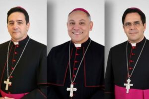 Arquidioceses denunciam onda de golpes usando nome de arcebispos