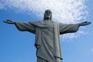 Santuário Cristo Redentor se une ao Papa Leão XIV no pedido de paz para o mundo