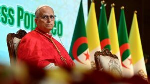 Na Argélia, Papa denuncia tentativas neocoloniais e violações do direito internacional