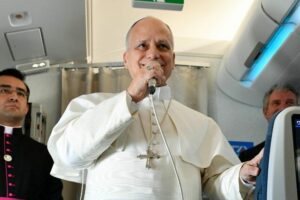 Papa: “não sou político, falo de Evangelho. Aos líderes mundiais: basta de guerras”