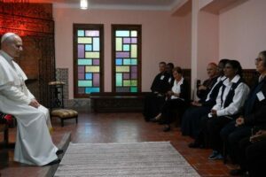 Papa em Argel -Uma tarde de encontros socio-religiosos