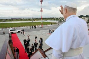 Papa despede-se da Argelia com uma luz de paz e reconciliação