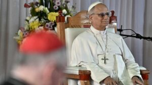 Papa aos universitários: sede construtores de um mundo mais justo e mais humano