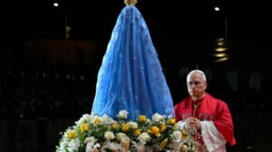 Leão XIV na oração do Terço: “É o amor que deve triunfar, não a guerra!”