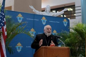 EUA cortam os financiamentos da Igreja para menores desacompanhados