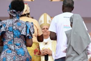 Papa celebra missa em Luanda: superar divisões para construir a esperança do futuro