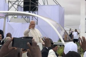 Lusofonias – Papa Leão abraça África: visita à Argélia, Camarões, Angola e Guiné Equatorial