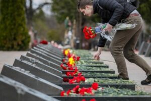 Papa: Chernobyl é alerta para uso de tecnologias cada vez mais poderosas