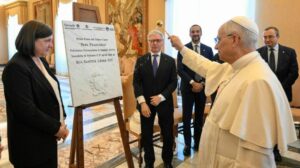 Leão XIV, “Centro do Coração – Papa Francisco”: modelo organizacional centrado na pessoa