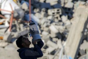 Acesso à água usado como arma em Gaza, denuncia MSF
