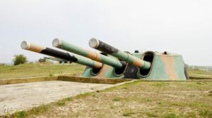 Repole: a produção de armas na Itália impelida por um “business” bélico que semeia a morte