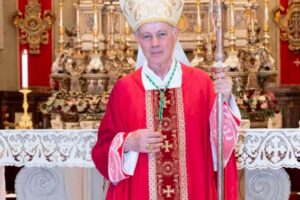 Itália: morre o núncio Arcari, com longa missão na diplomacia vaticana