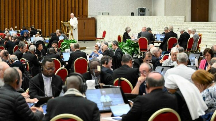 Sínodo: seleção de bispos e gestão de questões doutrinárias, pastorais e éticas emergentes