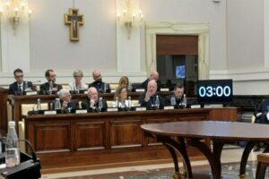 Dom Gervasi: é preciso uma aliança entre sacerdotes e famílias para se tornar Igreja
