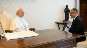 Papa Leão XIV recebe em audiência o primeiro-ministro do Haiti