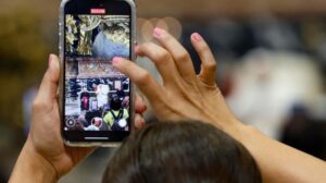 A comunicação na Igreja: anunciar o Evangelho em ambientes digitais