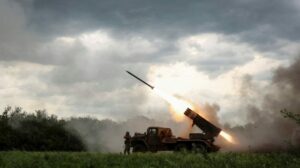 Ucrânia: Rússia planeja ataques a Kiev e alerta diplomatas estrangeiros