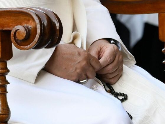Rosário com o Papa: a paz é sempre possível pois é um dom de Deus