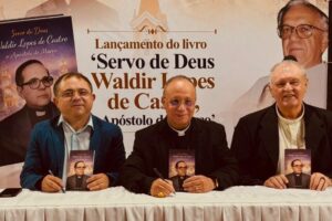 Lançado livro sobre o Servo de Deus Waldir Lopes de Castro