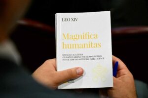 Pesquisador italiano: “Magnifica humanitas” convida a não delegar o julgamento