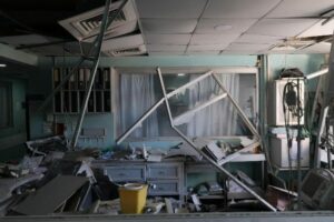 MSF: danos e feridos no ataque israelense que atingiu o Hospital Jabal Amel