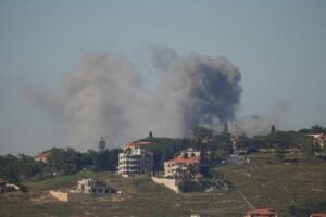Oriente Médio: no Líbano, ataques recíprocos entre Israel e o Hezbollah