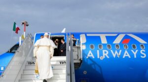 Papa Leão parte para a Espanha e inicia sua quarta viagem apostólica