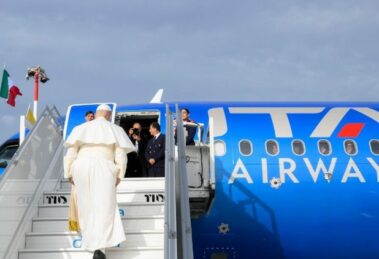 Papa Leão parte para a Espanha e inicia sua quarta viagem apostólica