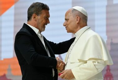 Papa: em nosso DNA está enraizado o desejo do bem, da beleza e da verdade