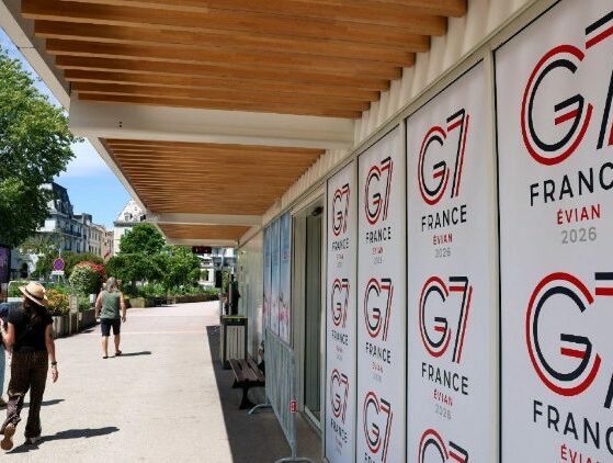 G7. Apelo dos bispos para a cúpula de Évian: construir pontes de paz