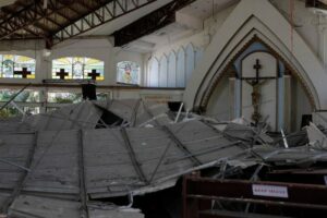 Filipinas: Igreja realiza coleta especial enquanto se avaliam os danos do terremoto