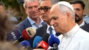 Papa: que o acordo entre EUA e Irã leve ao fim da guerra; é preciso eliminar as armas nucleares
