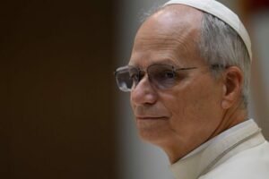 Papa em resposta a leitor de Catânia: jamais associar o nome de Deus à guerra
