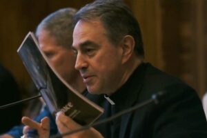 Santa Sé: adotar uma “cultura da negociação” para construir a paz