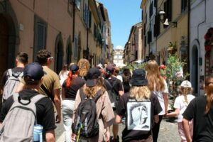 Da Ucrânia a Roma, a alegria dos jovens em meio à pausa da guerra