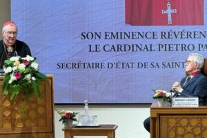 Parolin: fé e consciência cívica, faróis de uma profunda renovação social