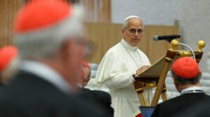 Papa aos cardeais: “Preciso do apoio de vocês”. Peço franqueza e lealdade