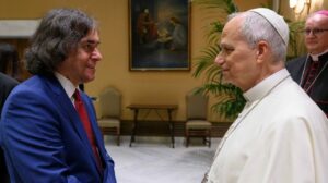 O escritor romeno Mircea Cărtărescu: “A realidade é um dos sonhos”