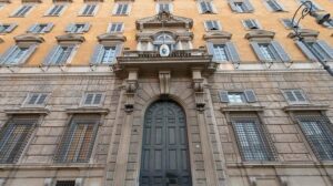 Padres e leigos lefebvrianos: o procedimento para o retorno à comunhão católica