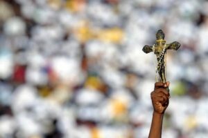 Sacerdote e religiosos sequestrados em junho libertados nos Camarões