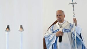 Papa sobre fenômeno migratório: mortos no mar são vítimas da falta de decisões