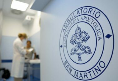 No Vaticano, dignidade aos vulneráveis com serviço gratuito dos ambulatórios