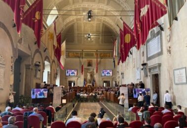 Assinada a “Declaração de Roma”, um compromisso sobre armas nucleares e IA