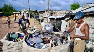 Duplo naufrágio na costa de Mianmar: teme-se pelo destino de 500 rohingyas