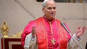 Banfi: o livro do Papa nos lembra que a verdade é desarmante