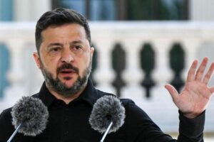 Guerra na Ucrânia, Zelensky reitera: paz duradoura é necessária